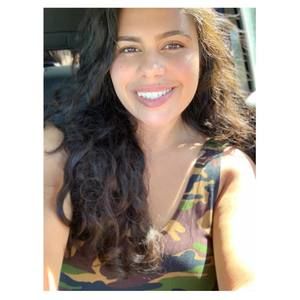 Meet your Posher, Priscila